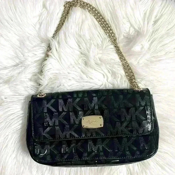 Michael Kors Black Patent  Purse Gold Chain Crossbody - Picture 1 of 7